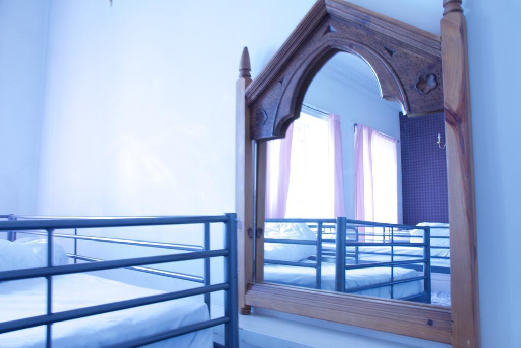 City Stay Hostel เอดินบะระ ภายนอก รูปภาพ