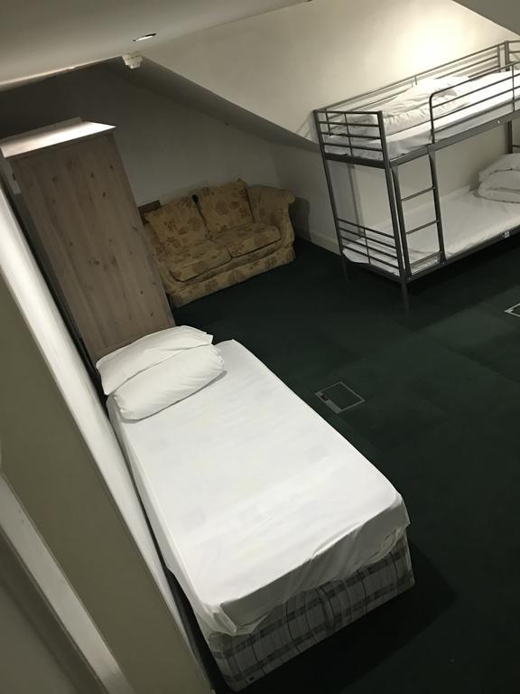 City Stay Hostel เอดินบะระ ภายนอก รูปภาพ